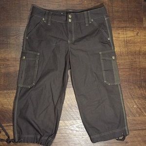 DKNY Brown Capris Size 8